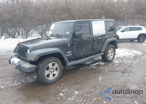 2008 Jeep Wrangler Unlimited Sahara из США, поврежденный, VIN 1J4GA59188L633886